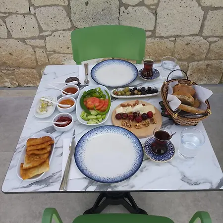 Cemile Hanim Konagi * Cesme