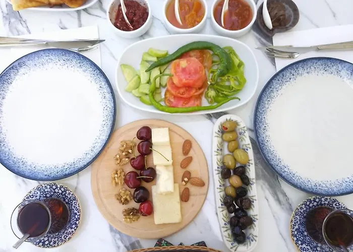 Cemile Hanim Konagi *