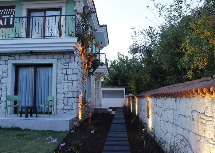 Cemile Hanim Konagi Çeşme