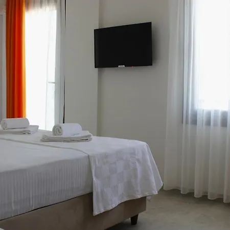 Cemile Hanım Konağı Çeşme