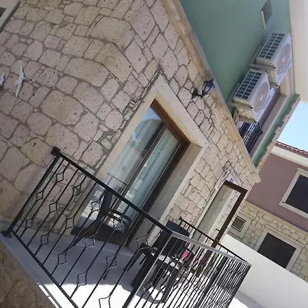 Cemile Hanım Konağı * Çeşme