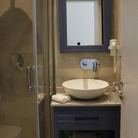 Cemile Hanım Konağı *