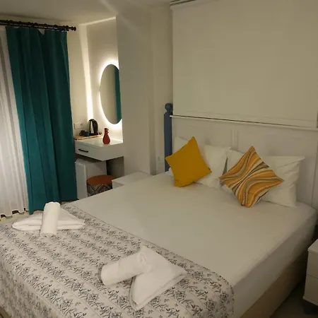 Cemile Hanım Konağı * Çeşme