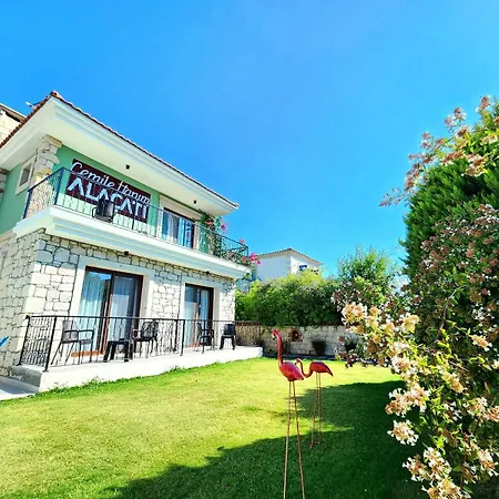 Cemile Hanım Konağı Otel *