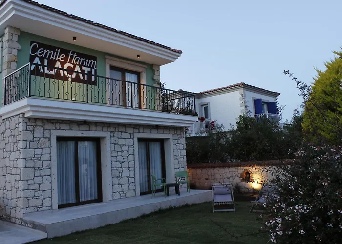 Cemile Hanim Konagi Çeşme